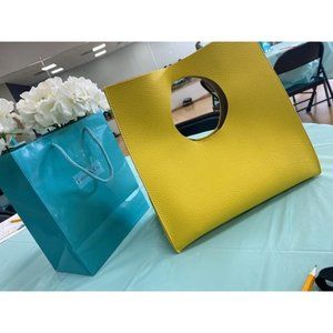 Vintage Minimalist Style Soft Yellow Leather Handbag Clutch Novelty Tote Handbag